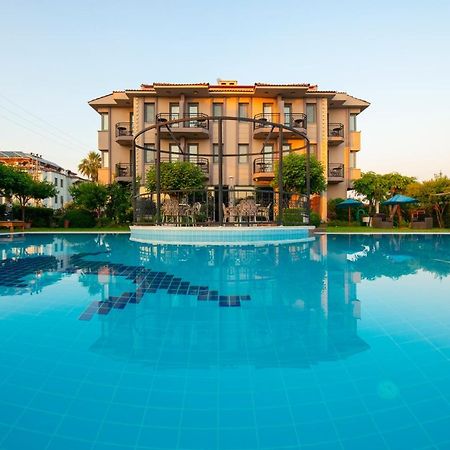 Golden Moon Hotel เฟทิเย ภายนอก รูปภาพ