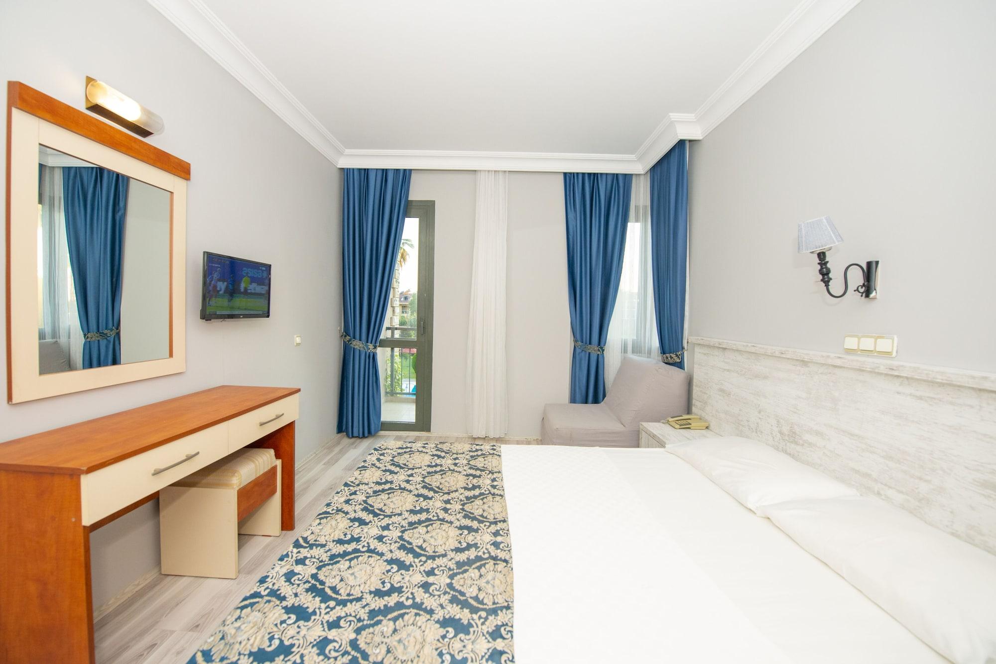 Golden Moon Hotel เฟทิเย ภายนอก รูปภาพ