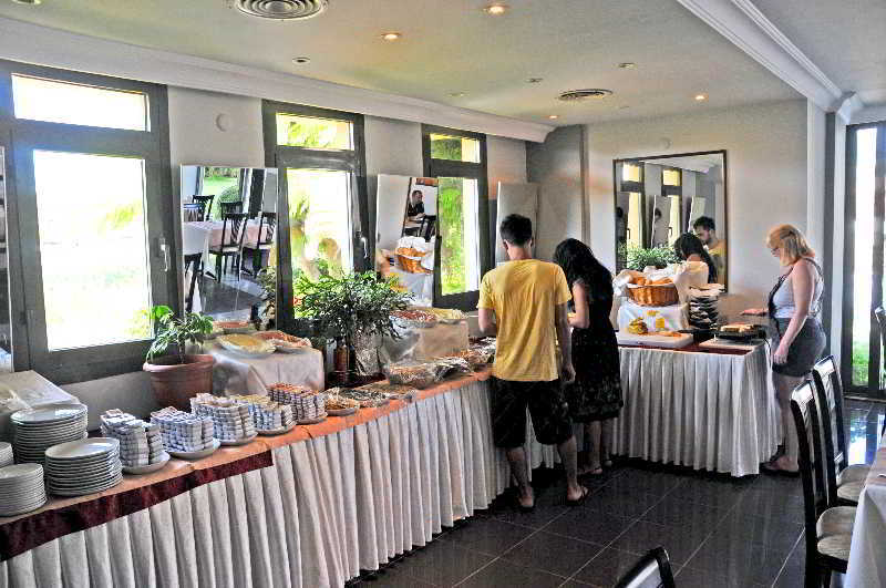 Golden Moon Hotel เฟทิเย ภายนอก รูปภาพ