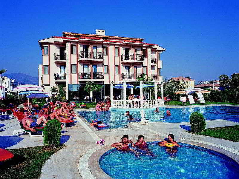 Golden Moon Hotel เฟทิเย ภายนอก รูปภาพ